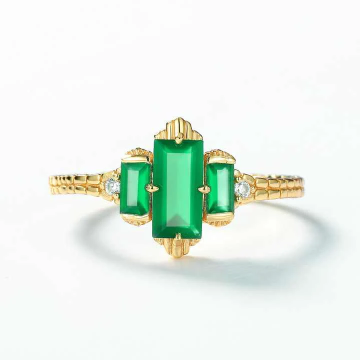 Green Emerald Cut Gemstone Ring Loose Gemstone Jewelry Elegant Diamond Design Green Elegance Fashion Ring